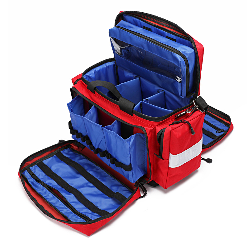 Duża apteczka pierwszej pomocy – First Aid Bag Kit recenzja i cena
