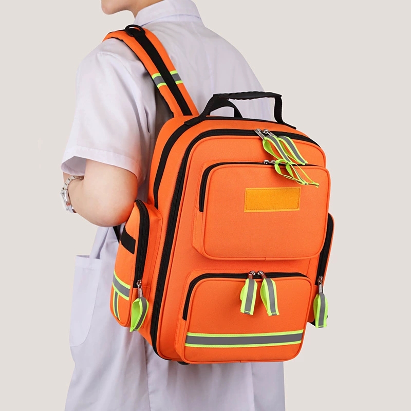 Samochodowy zestaw ratunkowy,  – First Aid Bag Kit recenzja i cena